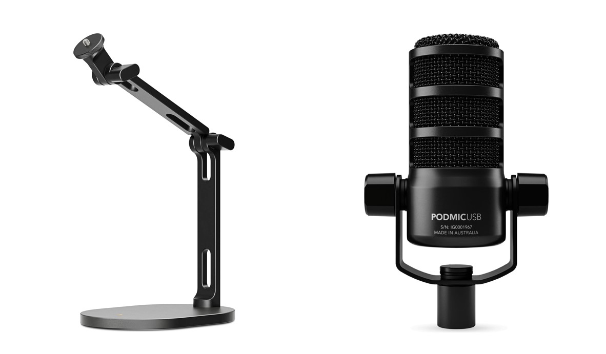 Rode-Podmic-USB und Standfuß Schwarzes Podcast-Mikrofon 'PODMIC USB' auf Tischständer mit Galgenarm neben einem zweiten Mikrofon auf Mikrofonhalterung - zeigt die professionelle Audio-Ausrüstung, die im Learning Design Lab zum Verleih verfügbar ist.